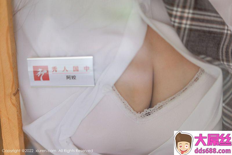 XiuRen秀人网 Vol.5970 laura阿姣 完整版无水印写真