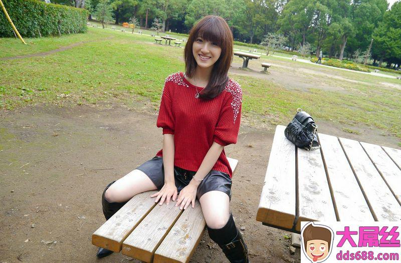 饭冈佳奈子饭冈かなこ少妇级写真图套图写真图集